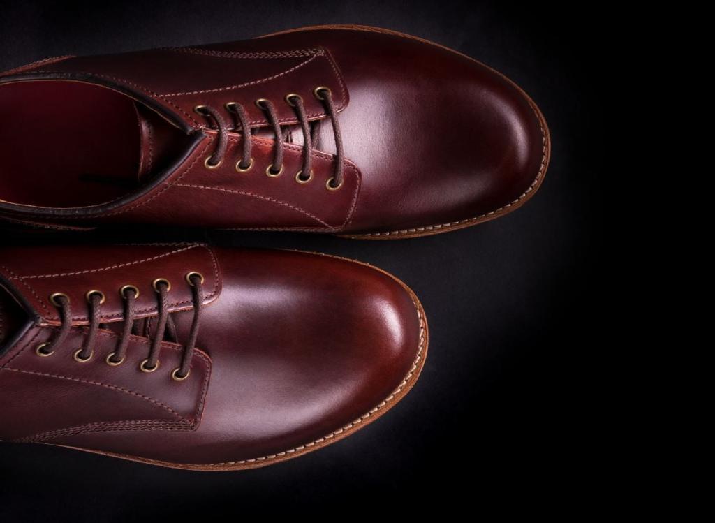 Style: know the difference between Derby and Oxford shoes