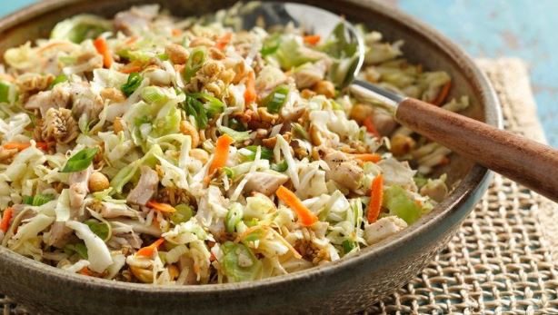 crucnhy asian salad