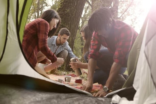 Your Guide to the Different Types of Summer Camps for Teens