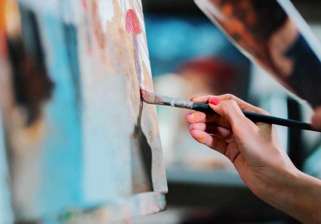 3 Best Hobbies for Creative Minds To Try